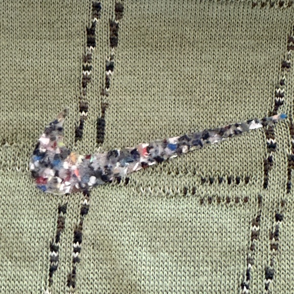 Nike Yoga Therma-FIT Luxe Jacquard Top Reversible Oil Sage Green Size XL NWT - Picture 9 of 14